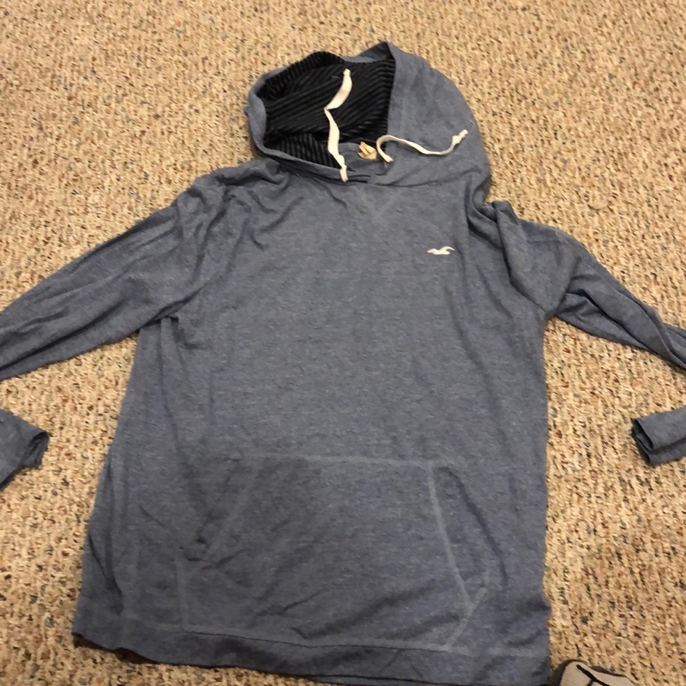 Light weight hollister hoodie